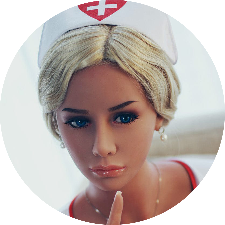 Sexpuppe als Krankenschwester verkleidet
