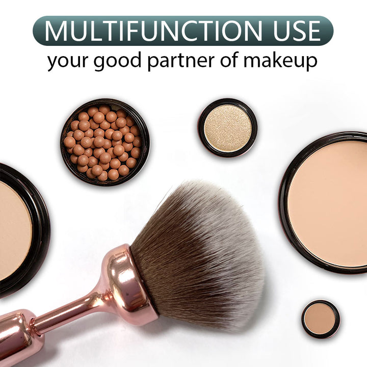 Makeup-Pinsel und Kosmetikprodukte