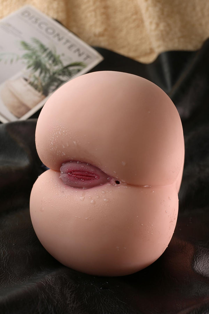 marielove Masturbator Torso Anna's Ass