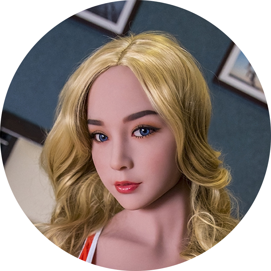 Sexspielzeug-Puppe, blonde Haare, Porträt