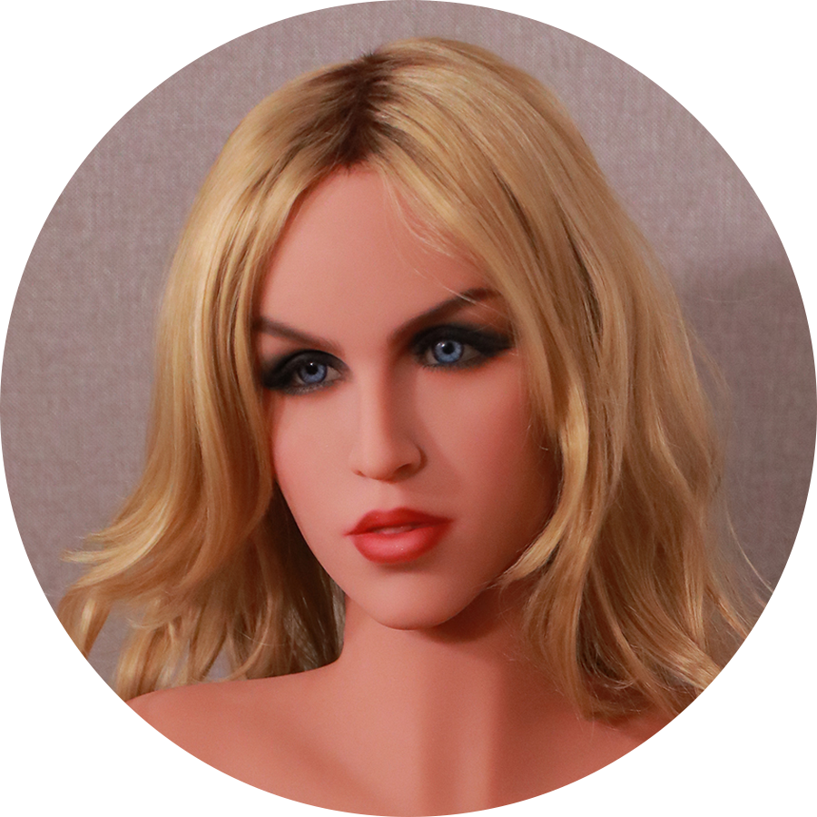 Realistische blonde Sexpuppe, Porträt