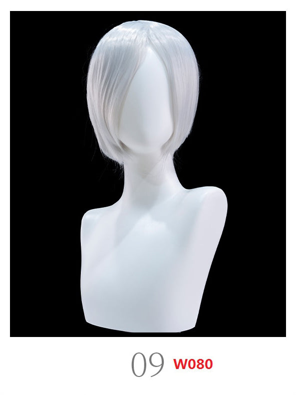 Mannequinkopf mit weißer Perücke